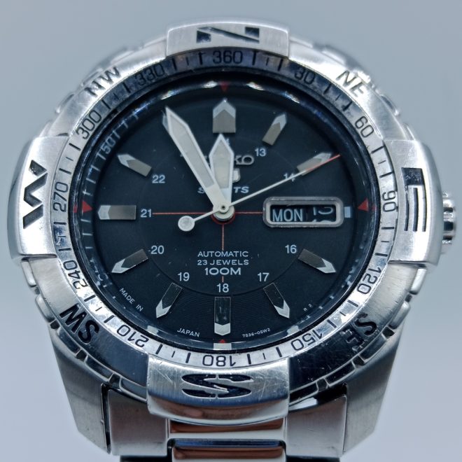 Seiko 5 Sports
