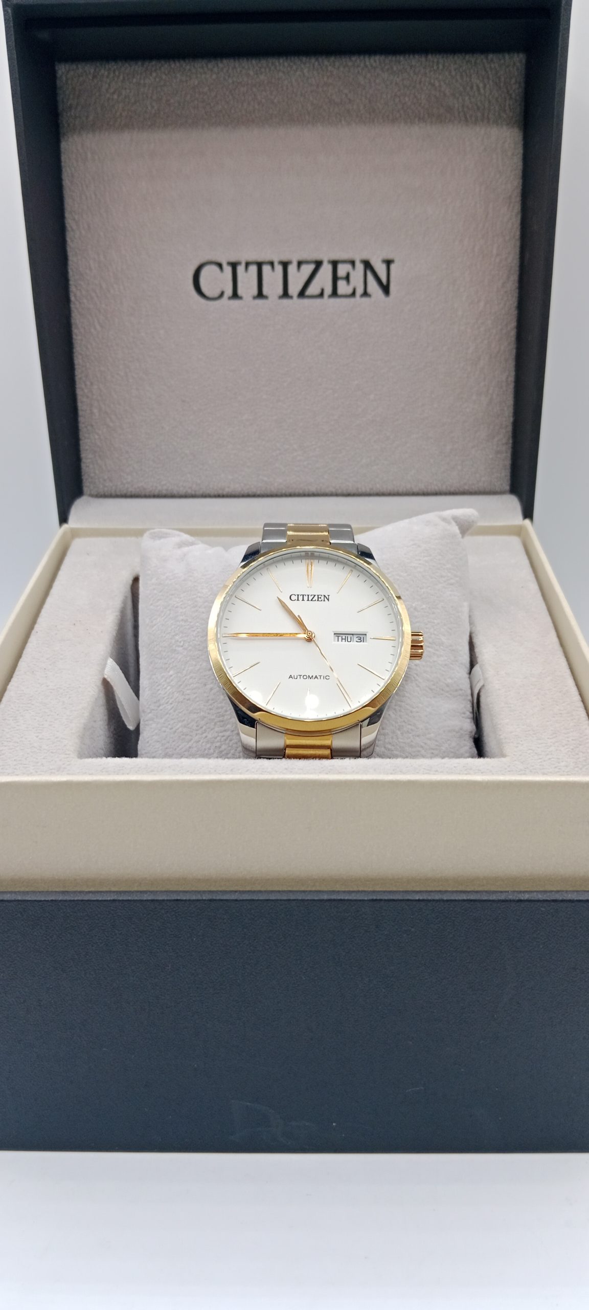 Citizen New Watch