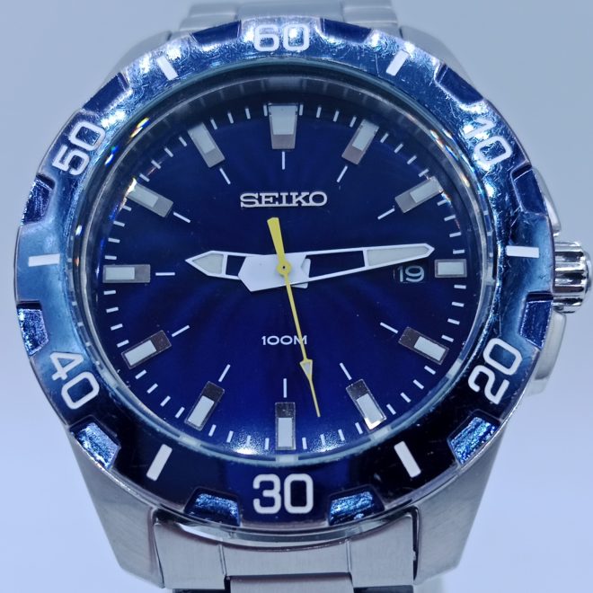 Seiko Sports 100M