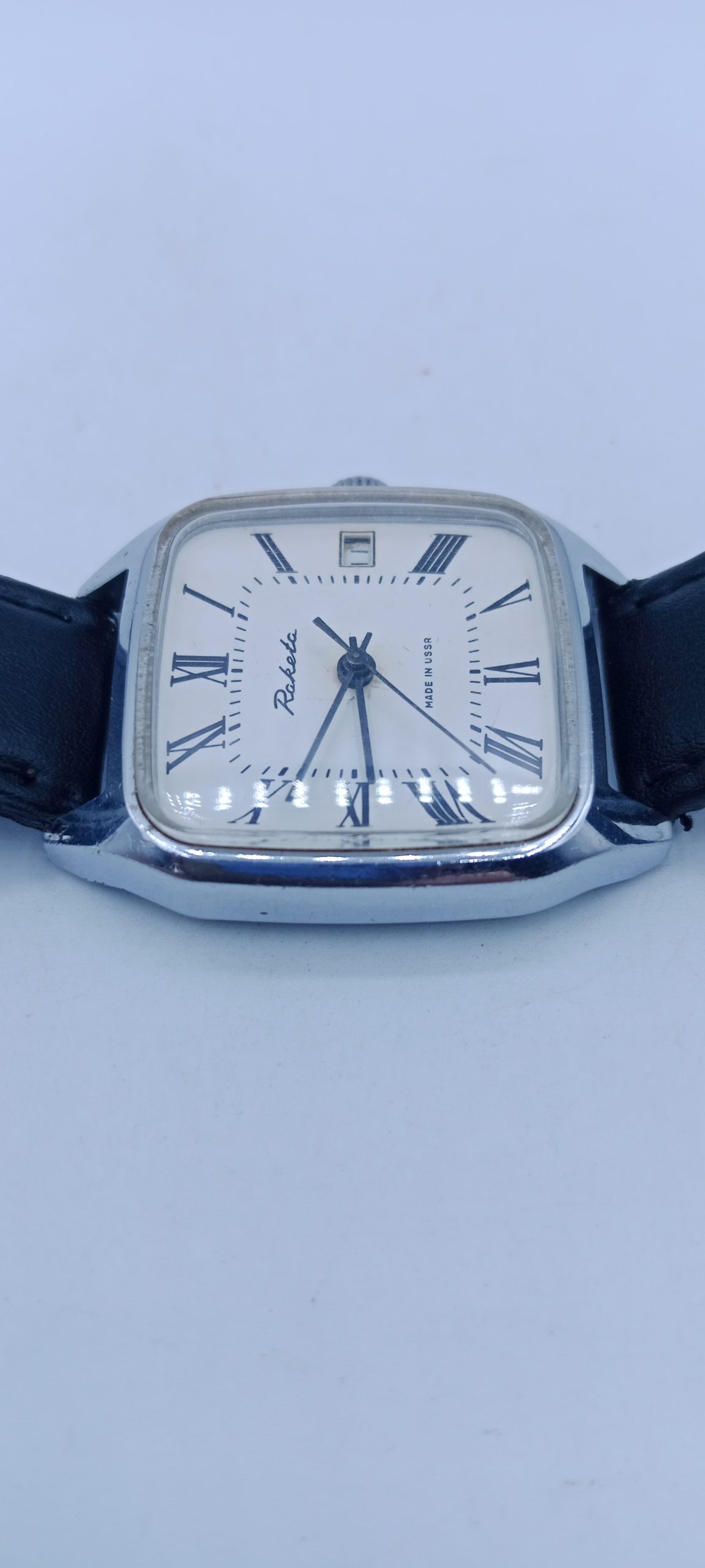 Raketa Manual Winding Vintage - Image 4