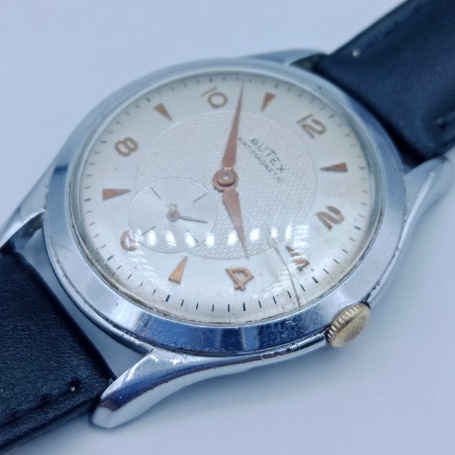 Butex Manual Winding Vintage